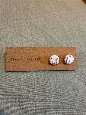 Handmade White Floral Button Stud Earrings